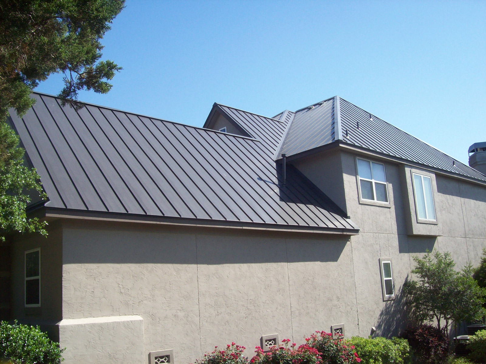 Painted Standing Seam Metal Roofing | Southwest Metal Roofing